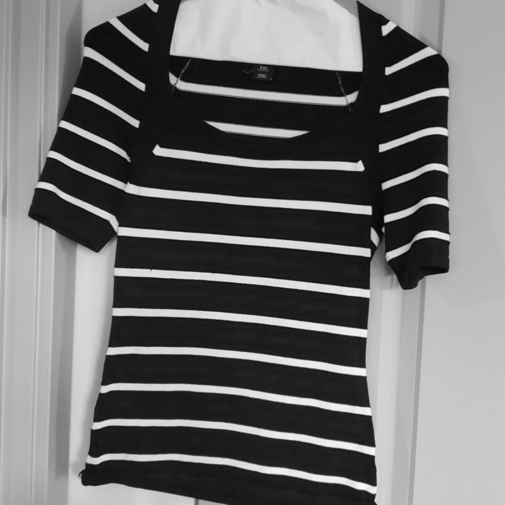 A black and white classic top. Sumner or winter.